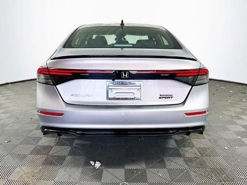 2025 Honda Accord Hybrid Base