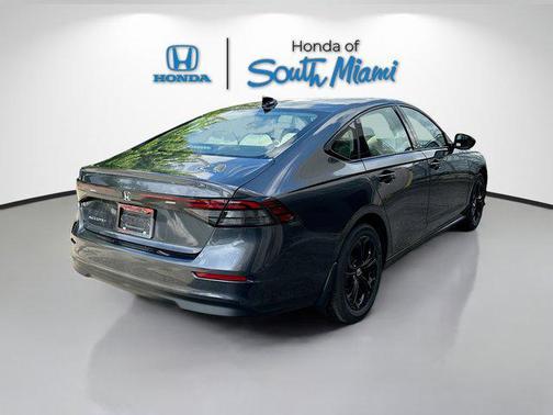 2025 Honda Accord Sport SE 1.5T