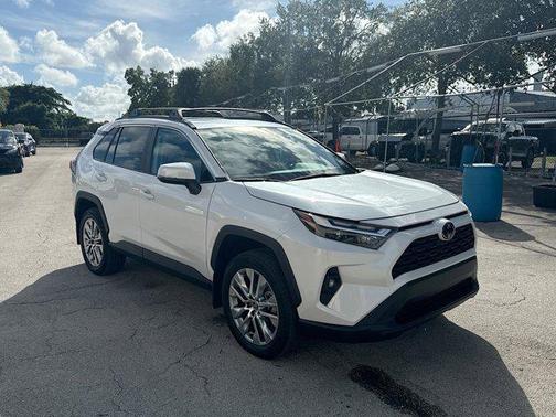 2024 Toyota RAV4 XLE Premium
