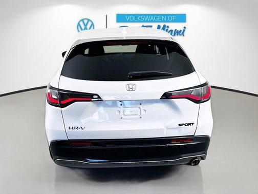 2023 Honda HR-V 2WD Sport