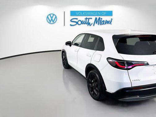 2023 Honda HR-V 2WD Sport