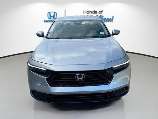 2025 Honda Accord LX 1.5T