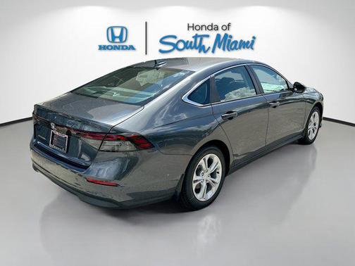 2025 Honda Accord LX 1.5T