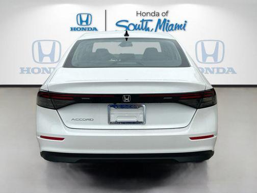 2025 Honda Accord Sport SE 1.5T