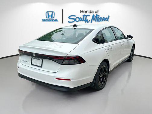 2025 Honda Accord Sport SE 1.5T