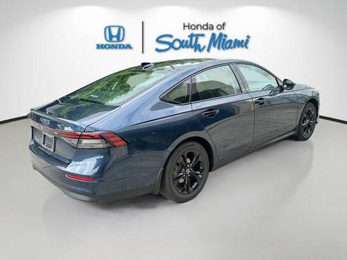2025 Honda Accord Sport SE 1.5T