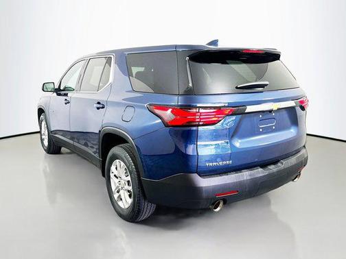 2022 Chevrolet Traverse LS
