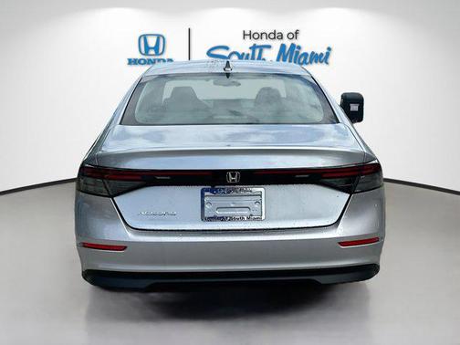2025 Honda Accord LX 1.5T
