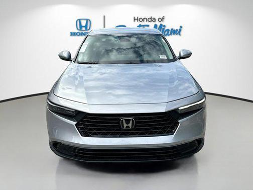 2025 Honda Accord LX 1.5T
