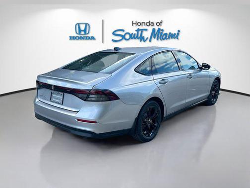 2025 Honda Accord Sport SE 1.5T