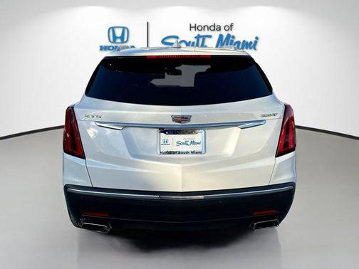 2022 Cadillac XT5 Luxury