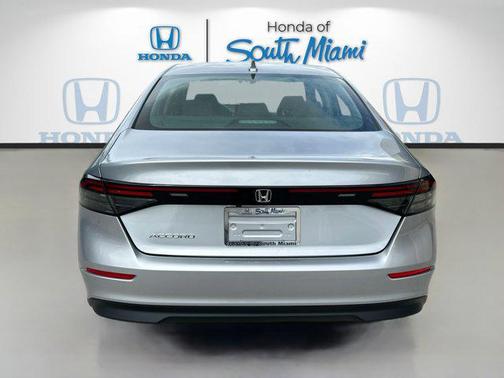 2025 Honda Accord LX 1.5T