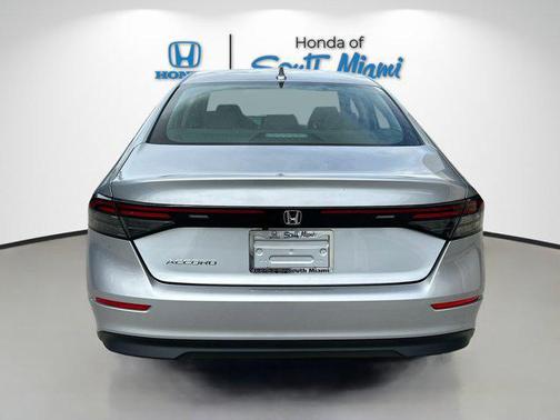 2025 Honda Accord LX 1.5T