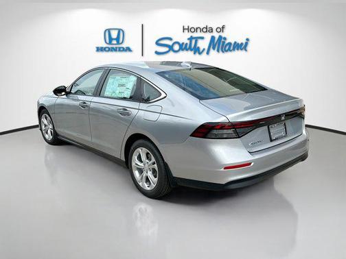 2025 Honda Accord LX 1.5T