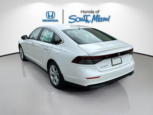 2025 Honda Accord LX 1.5T