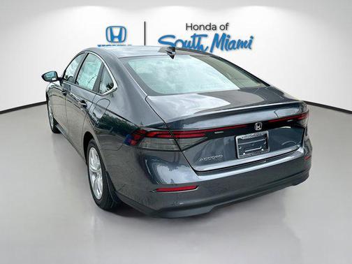 2025 Honda Accord LX 1.5T