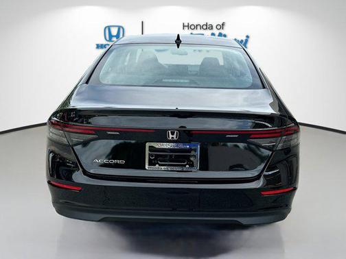 2025 Honda Accord Sport SE 1.5T