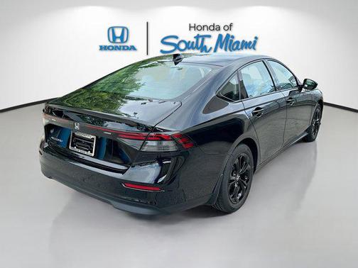2025 Honda Accord Sport SE 1.5T