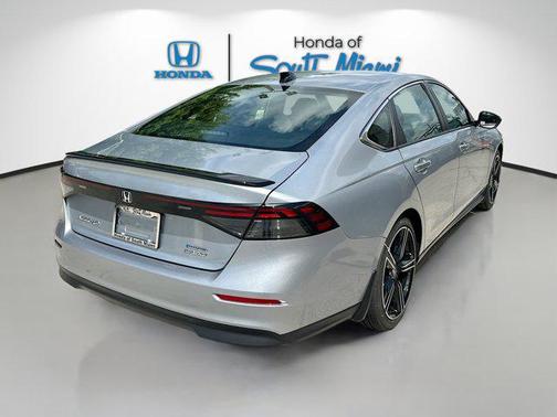 2025 Honda Accord Hybrid Base
