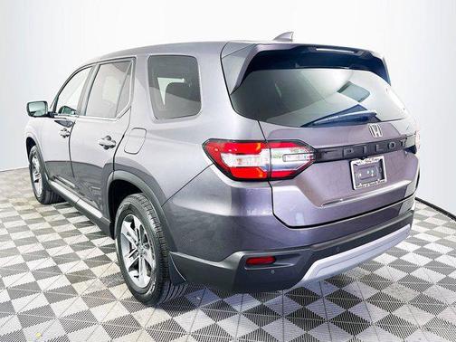 2023 Honda Pilot 2WD EX-L 8 Passenger