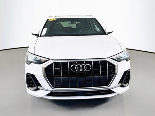 2021 Audi Q3 45 S line Premium