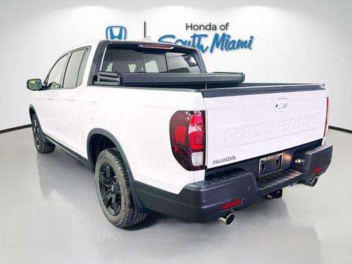 2025 Honda Ridgeline Black