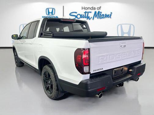 2025 Honda Ridgeline Black