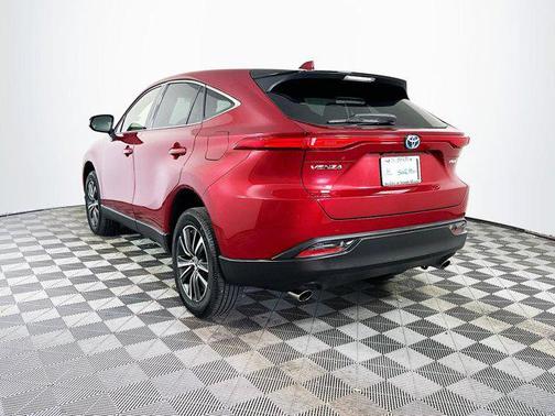 2022 Toyota Venza LE