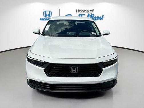 2025 Honda Accord LX 1.5T