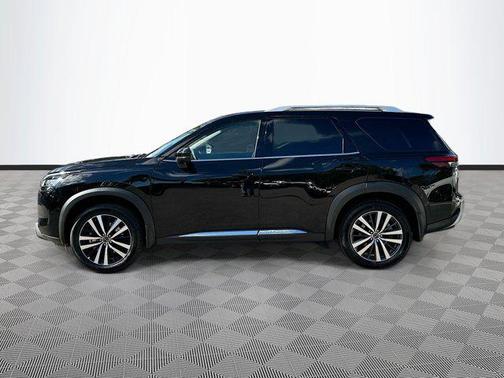 2024 Nissan Pathfinder Platinum FWD