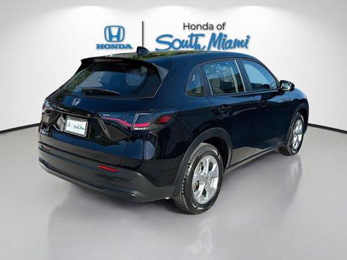 2024 Honda HR-V LX