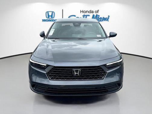 2025 Honda Accord LX 1.5T