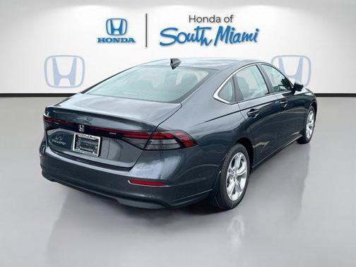 2025 Honda Accord LX 1.5T