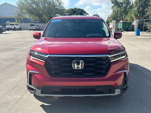 2024 Honda Pilot Touring 8-Passenger
