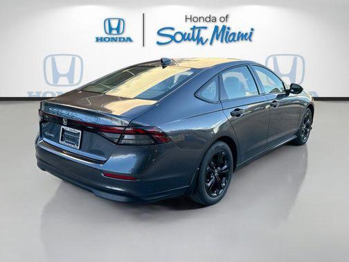 2025 Honda Accord Sport SE 1.5T