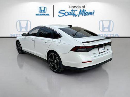 2023 Honda Accord Hybrid Base