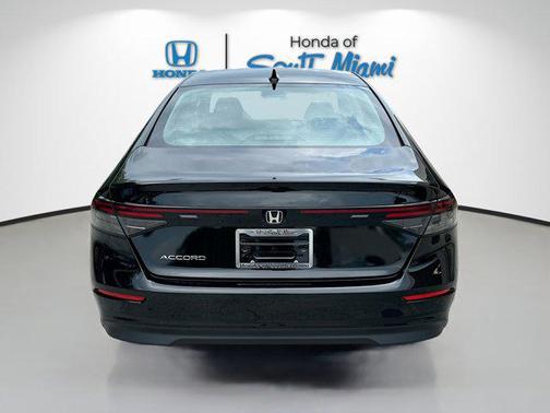 2025 Honda Accord LX 1.5T