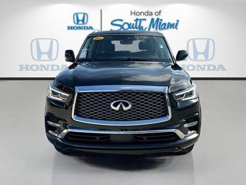 2021 INFINITI QX80 Luxe