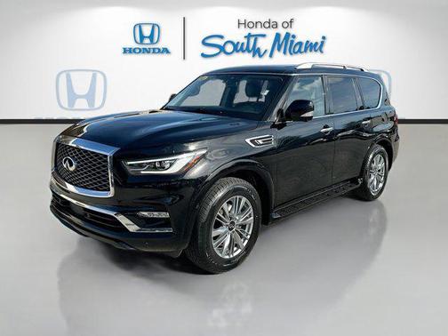 2021 INFINITI QX80 Luxe