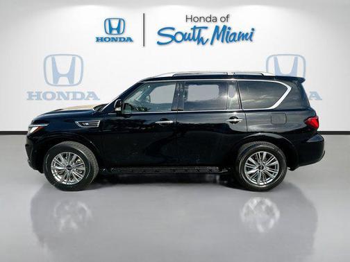 2021 INFINITI QX80 Luxe