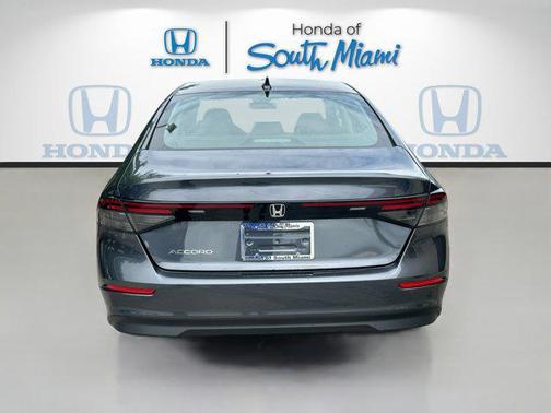 2025 Honda Accord LX 1.5T