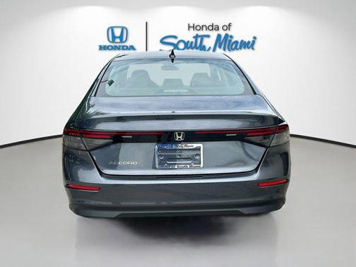 2025 Honda Accord LX 1.5T