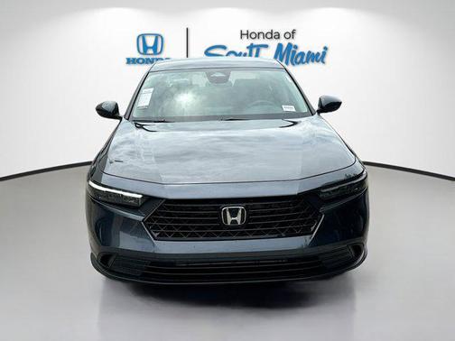 2025 Honda Accord LX 1.5T