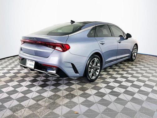 2023 Kia K5 EX