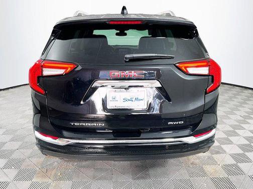 2022 GMC Terrain Denali