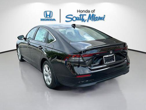 2025 Honda Accord LX 1.5T