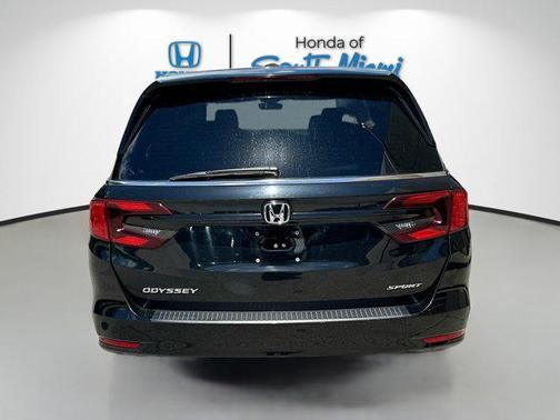 2023 Honda Odyssey Sport