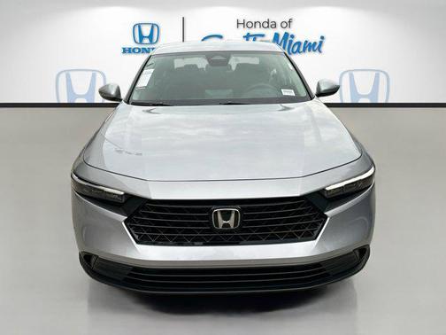 2025 Honda Accord LX 1.5T