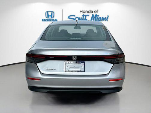 2025 Honda Accord LX 1.5T