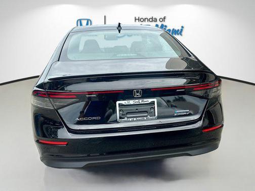 2025 Honda Accord Hybrid Base